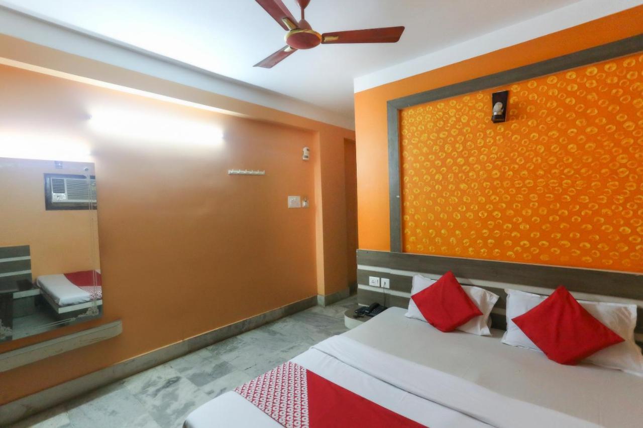 Rampurhat Oyo 60609 Hotel Tanushree מראה חיצוני תמונה