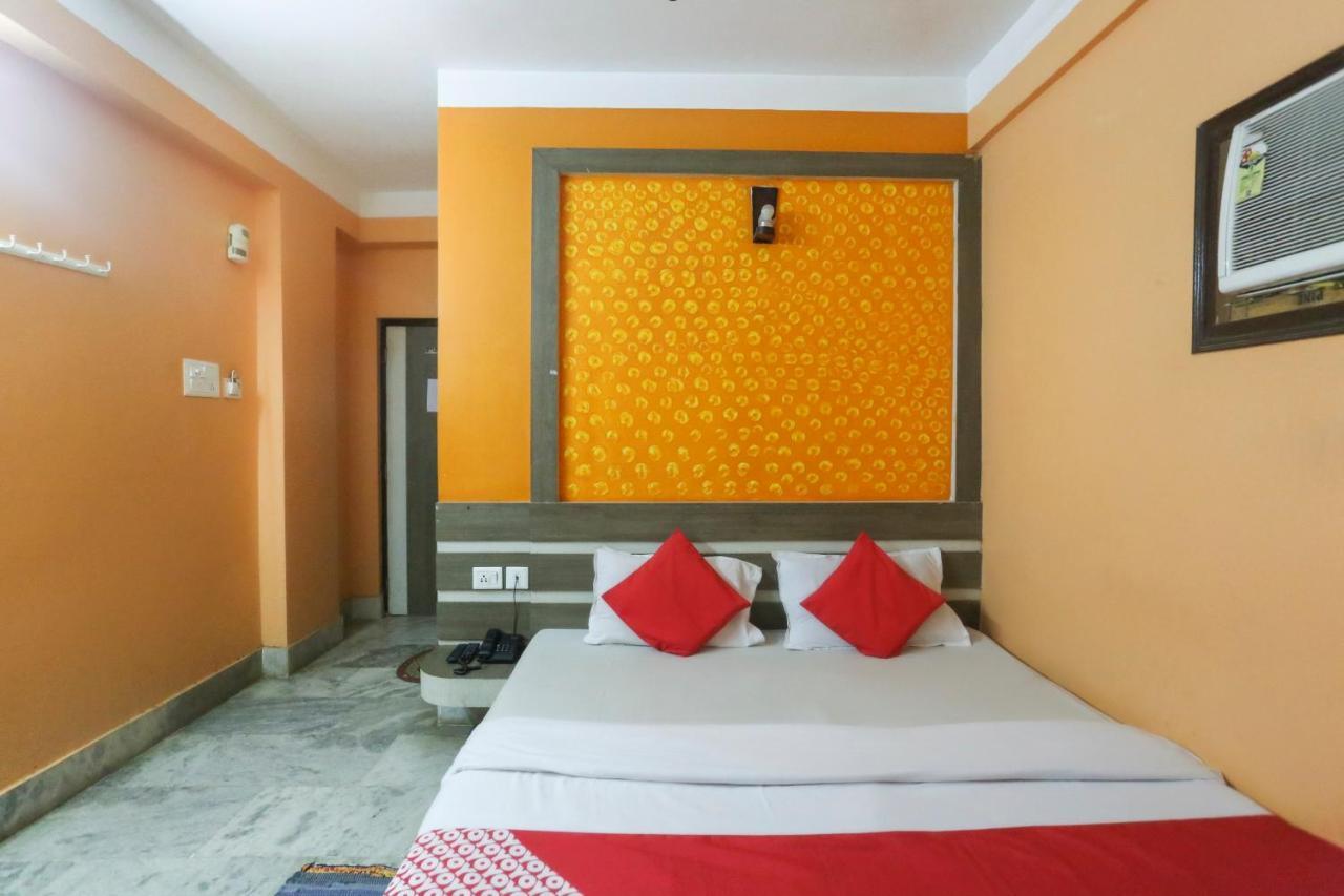 Rampurhat Oyo 60609 Hotel Tanushree מראה חיצוני תמונה
